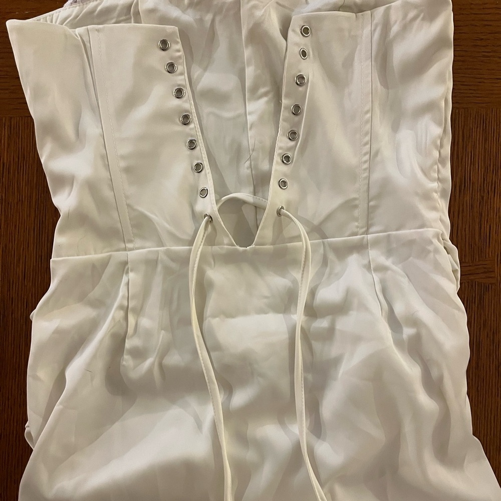 Elegant Strapless Ivory Side-Slit Maxi Dress - Picture 2 of 5
